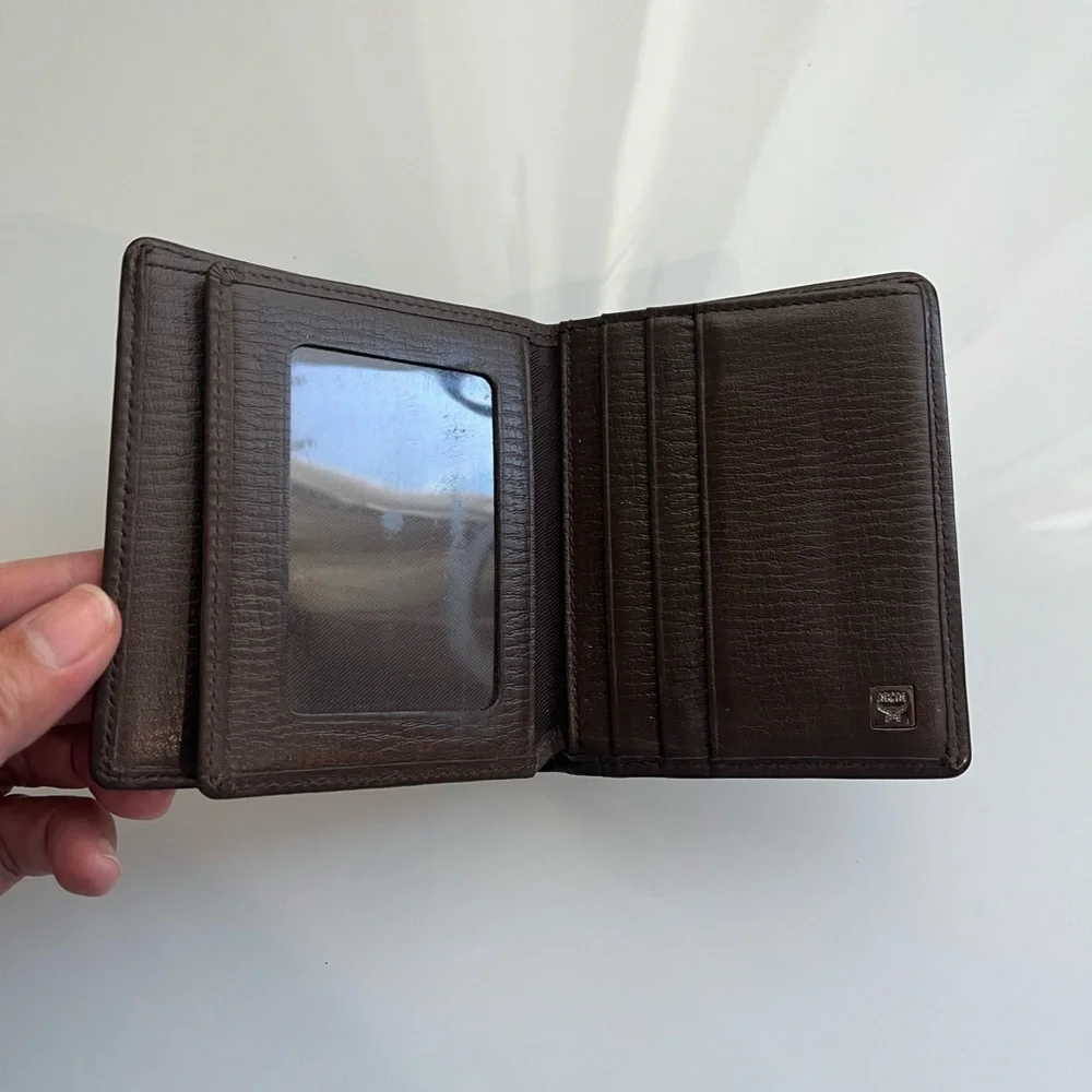 MCM SMALL MONOGRAM MEN’S WALLET